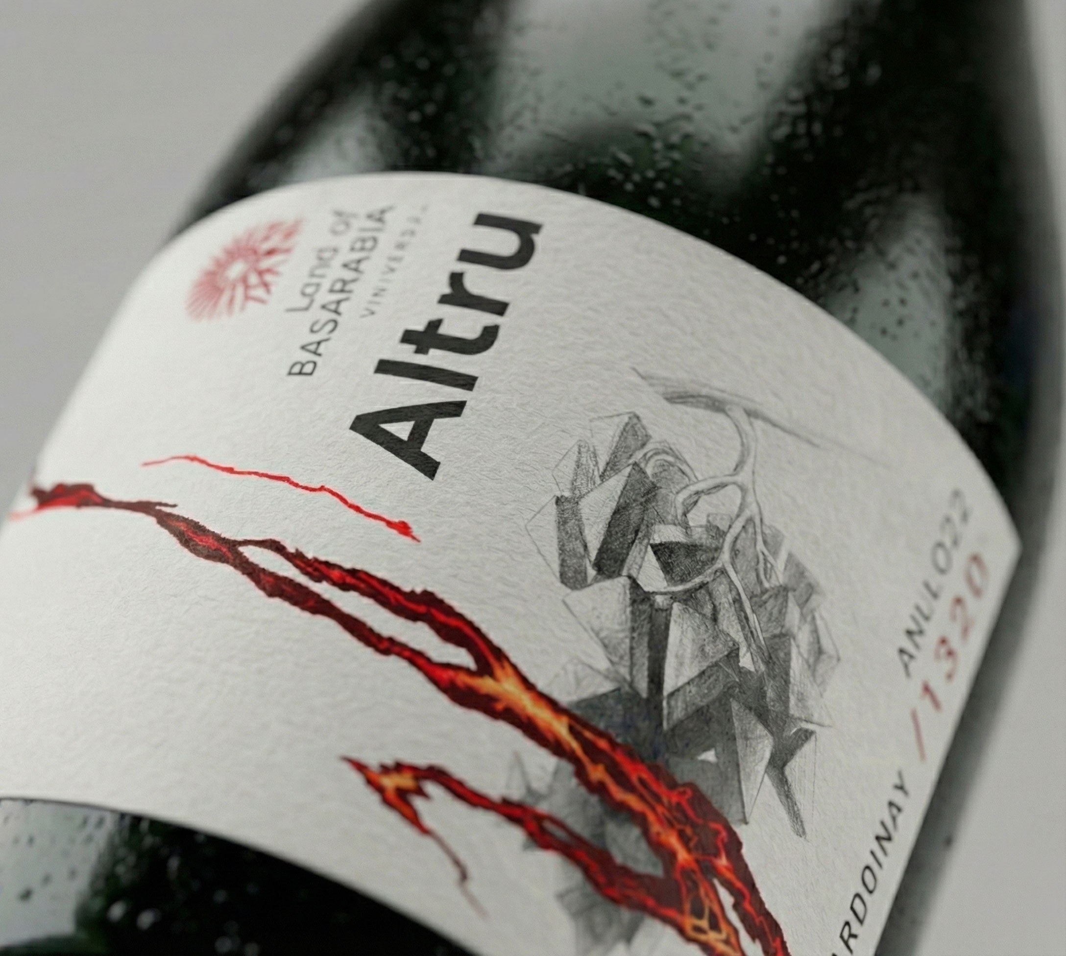 The Altru label in close-up, the fracture running across it